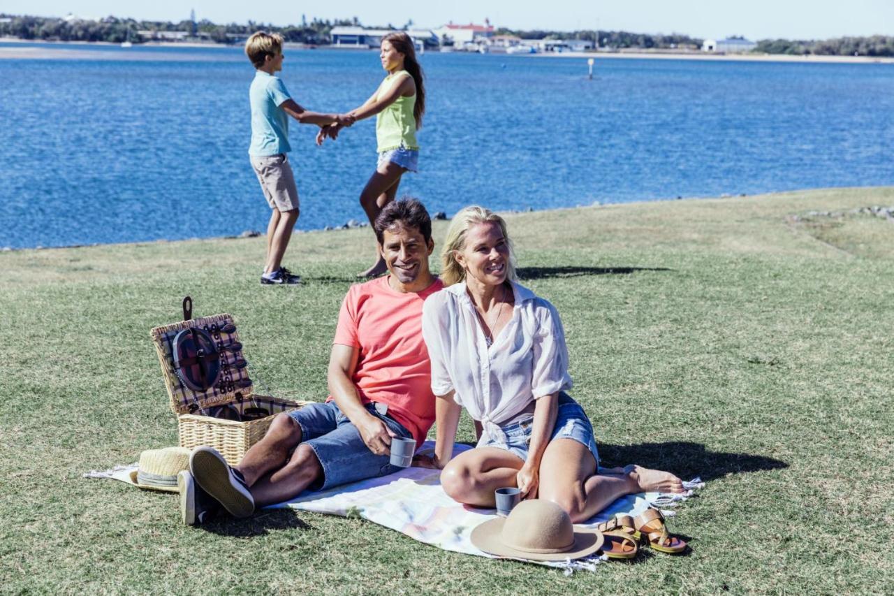 Sky Broadwater Apartments Southport Екстер'єр фото