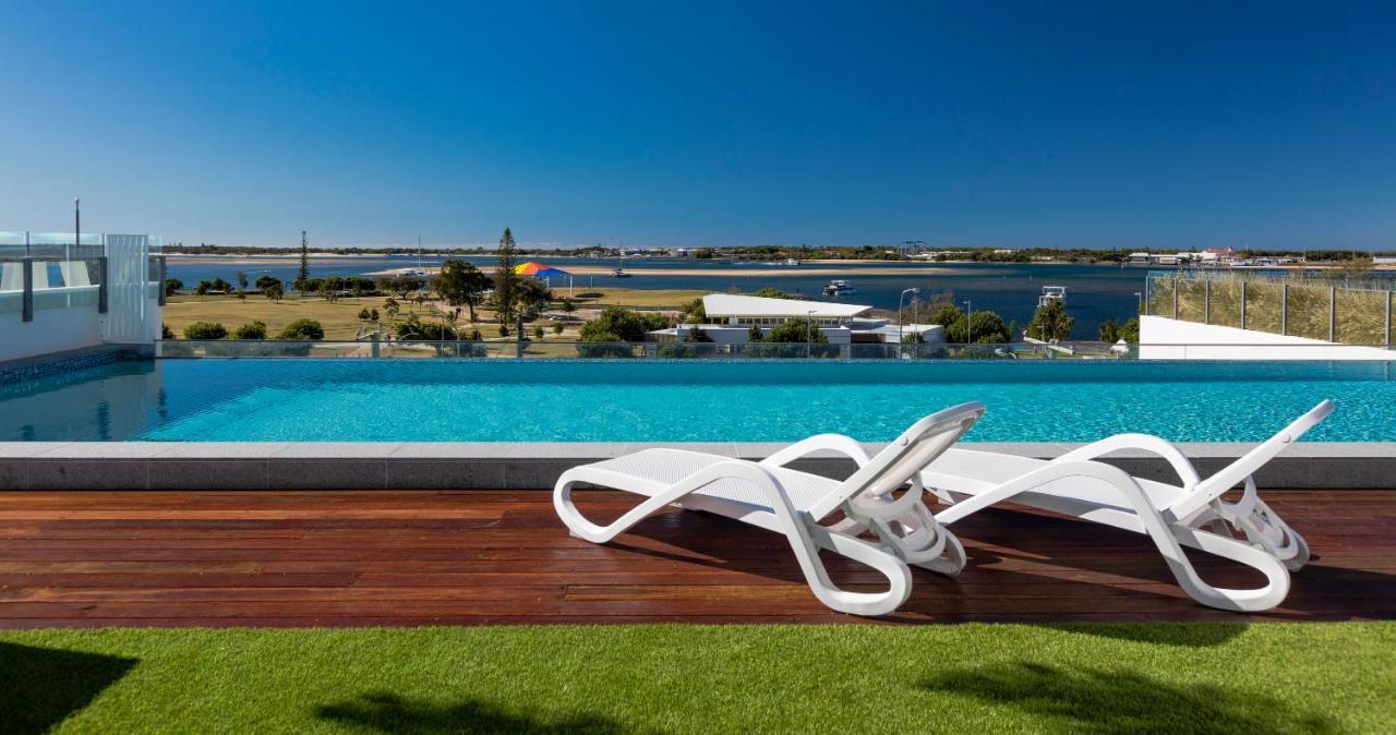 Sky Broadwater Apartments Southport Екстер'єр фото