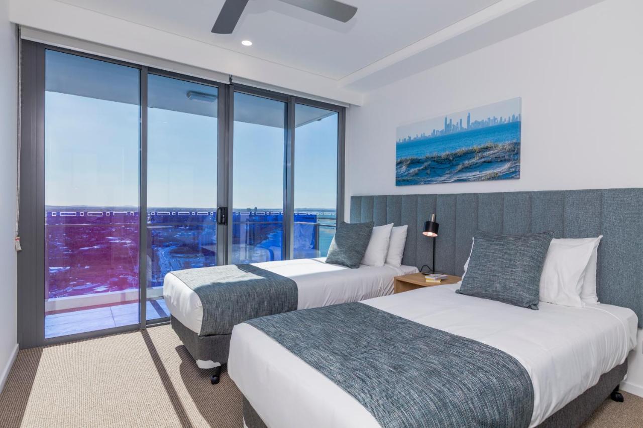 Sky Broadwater Apartments Southport Екстер'єр фото